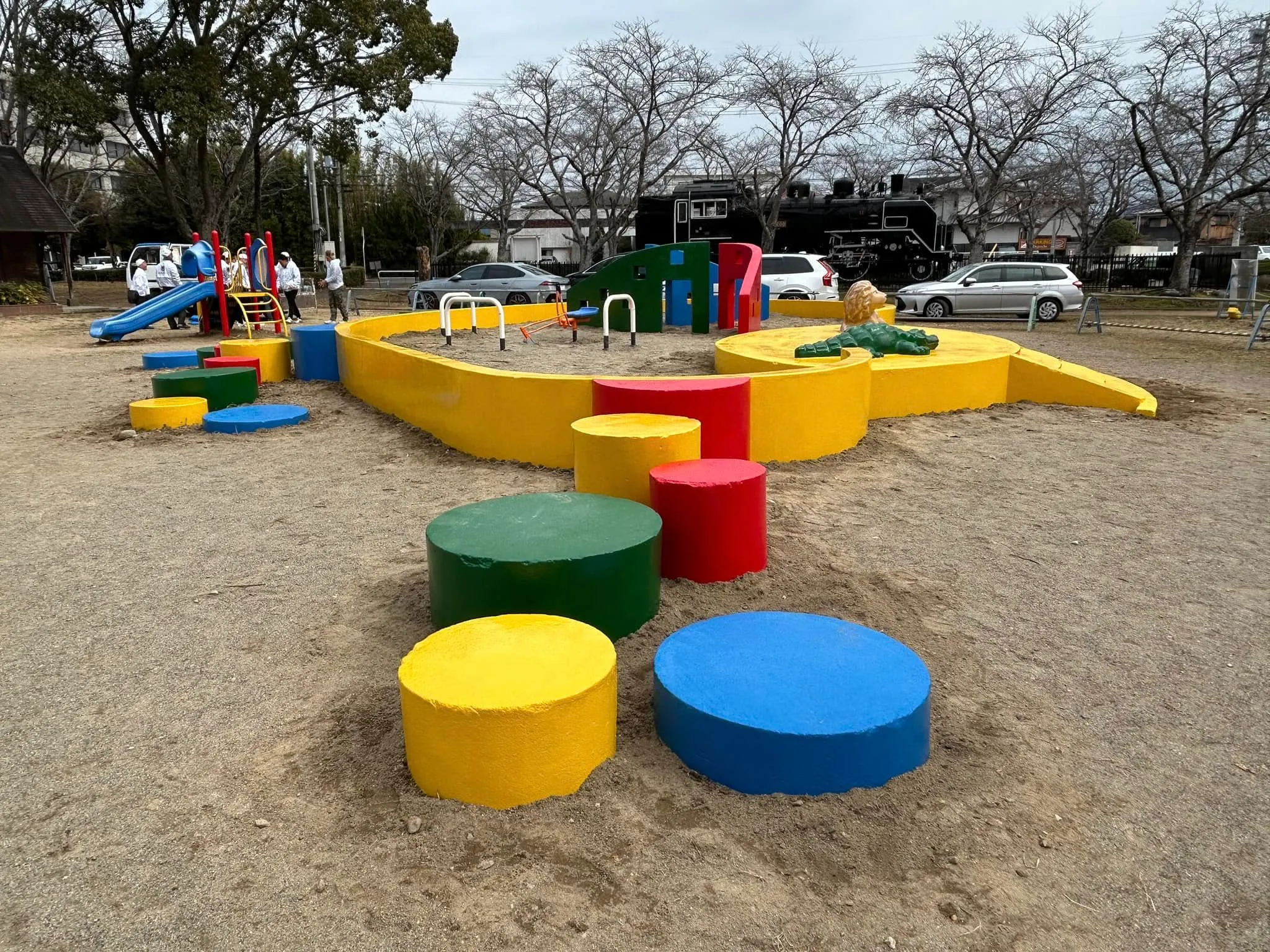 塗魂ﾎﾞﾗﾝﾃｨｱたつの遊具