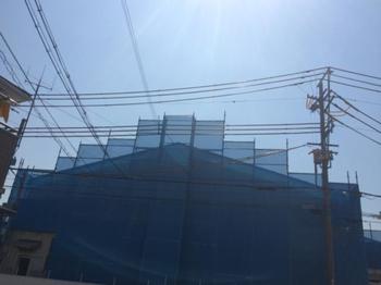 塗装工事　足場　電線養生